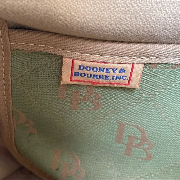 Vintage Dooney & Bourke Signature Logo handbag - Picture 9 of 10